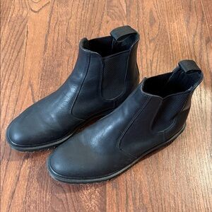 Dr. Martens Black Leather Ankle Boots